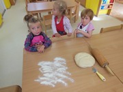 Lištička Mia ve školce